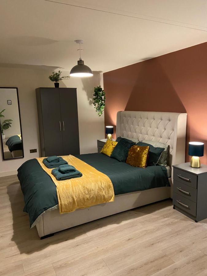 Apartment From Cosy 2 Bed Bradford (West Yorkshire)